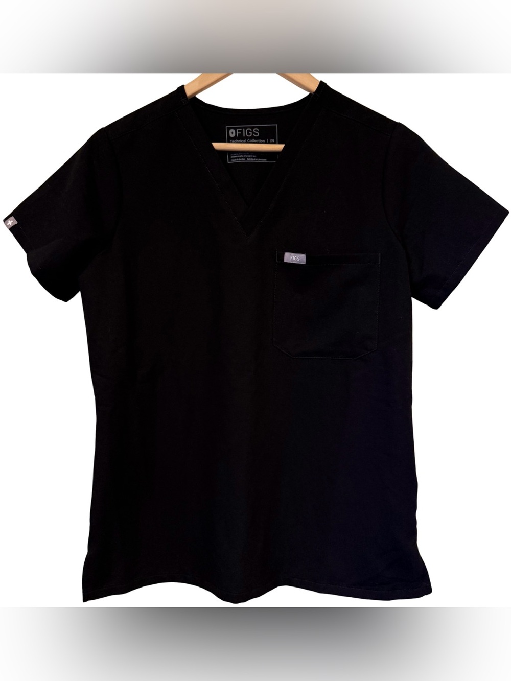 FIGS Catarina One-Pocket Technical Collection Black Scrub Top Women's XS